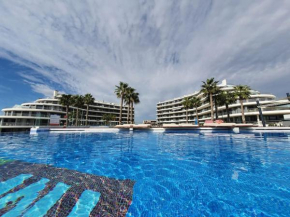Apartment with magnificent seeview and all luxury